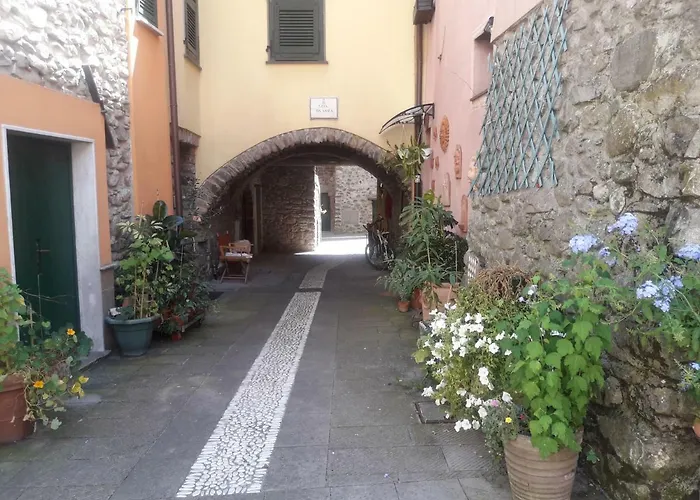 Da Nonna Mafalda Near 5 Terre * Brugnato